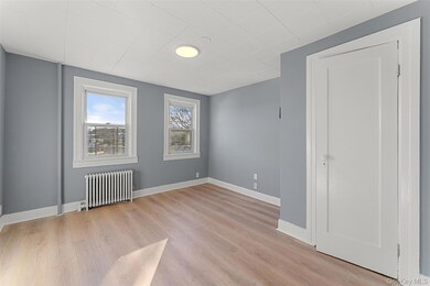 234 Edwards Place unit 2, Yonkers, NY 10703 - photo 6