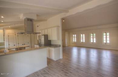 Kitchen/Living Room