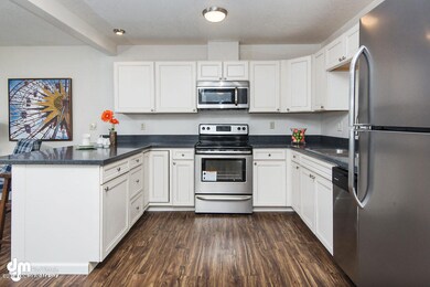 5404 W Dimond #2 Kitchen