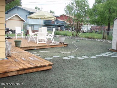 Apt B deck 2007