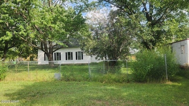 112 Janett St, West Mineral, KS 66782 - photo 4