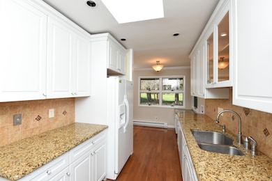 13 Concord Ct unit 19G, Red Bank, NJ 07701 - photo 3