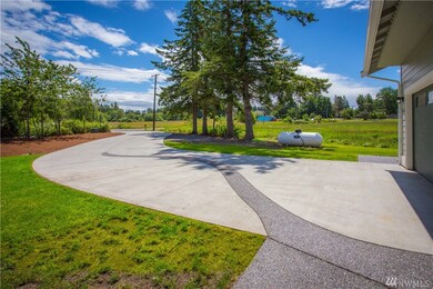 8561 Blaine Rd, Blaine, WA 98230 - photo 3