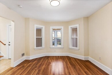 8 Bellvale St, Malden, MA 02148 - photo 6