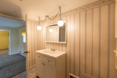 2031 Gilboa Ave, Zion, IL 60099 - photo 5