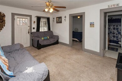 1501 Clinton Ave, Des Moines, IA 50313 - photo 4