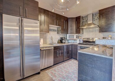 Gourmet Kitchen