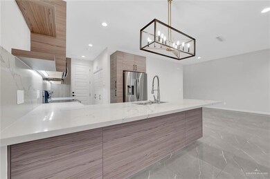 1926 Sunset Dr, Mission, TX 78572 - photo 6