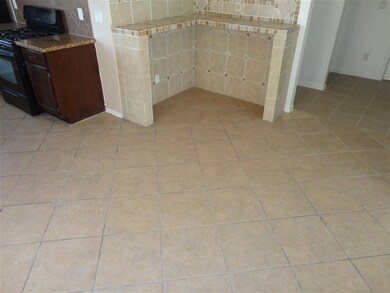 720 Desert Sage Dr, Horizon City, TX 79928 - photo 7