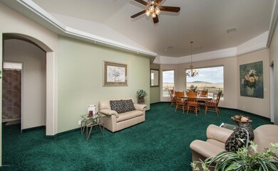 015_Living RmDining Rm