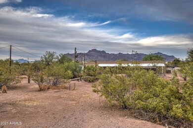Superstition Mountains