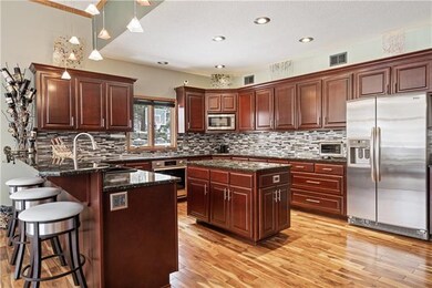 13705 W 54th Terrace, Shawnee, KS 66216 - photo 5