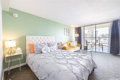 445 Seaside Ave unit 1514, Honolulu, HI 96815 - photo 3