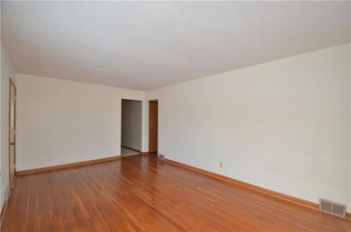 3606 SW 3rd St, Des Moines, IA 50315 - photo 3
