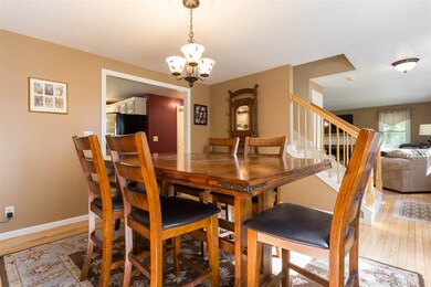 81 Union Rd, Stratham, NH 03885 - photo 4