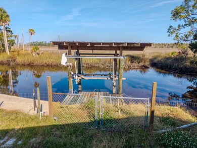 103 SE 861st Ave, Suwannee, FL 32692 - photo 6