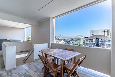 45 Sampson Ave 11 Seaside-large-001-012-