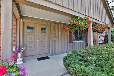 003-Entrance