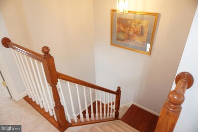 8009 Apple Valley Dr, Pasadena, MD 21122 - photo 6