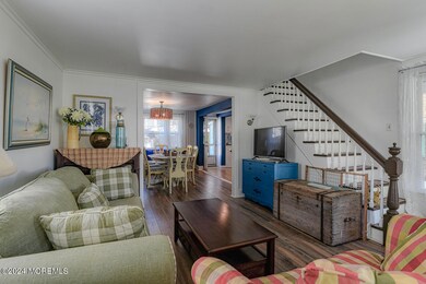 59 Kingsley Pl Neptune-large-005-019-DSC
