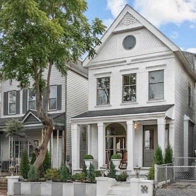 32 Mayflower St, Pittsburgh, PA 15206 - photo 2