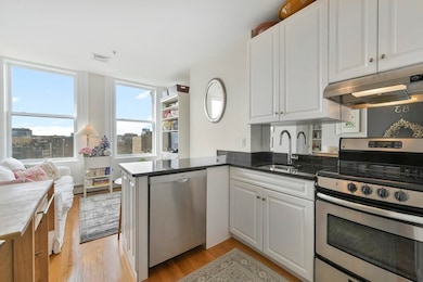 483 Beacon St unit 83, Boston, MA 02115 - photo 3
