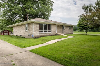 7807 Smyrna Pkwy, Louisville, KY 40228 - photo 3