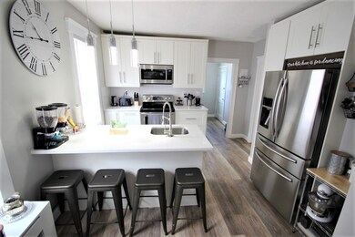 125 Weare St, Lawrence, MA 01843 - photo 2