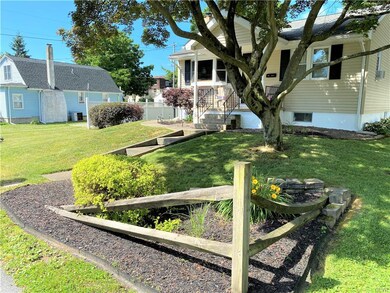 529 Oakwood St, Easton, PA 18045 - photo 5