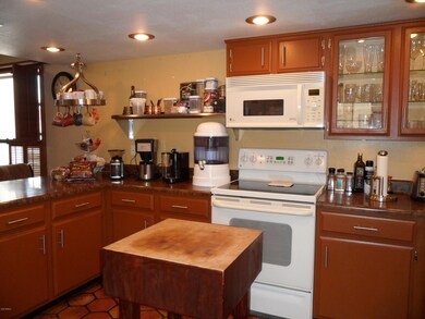 3151 S Orange Cir, Mesa, AZ 85210 - photo 7