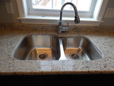 40 Winchester Ln unit 7, Fall River, MA 02721 - photo 4