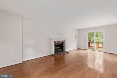 10804 Chesterwood Dr, Spotsylvania, VA 22553 - photo 6