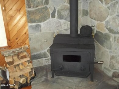 107 Fetlock Dr, Hawley, PA 18428 - photo 3