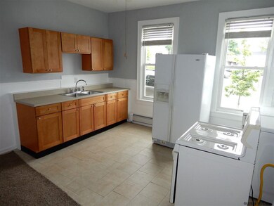 440 5th Ave, Troy, NY 12182 - photo 5