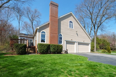 6 Blackthorn Rd, Shrewsbury, MA 01545 - photo 2