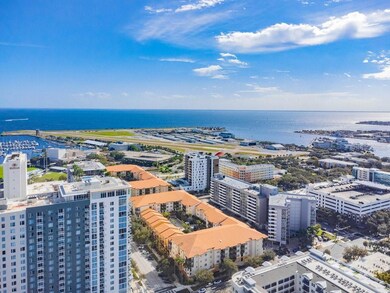 Madison at St. Petersburg unit 318, Saint Petersburg, FL 33701 - photo 4