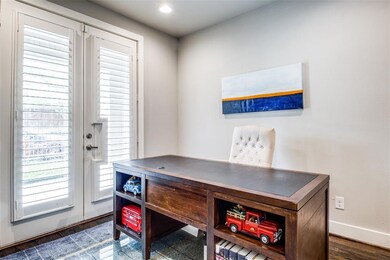 6015 Chimera Ct, Dallas, TX 75206 - photo 2