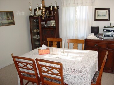 1113 S 12th St, Grand Forks, ND 58201 - photo 5