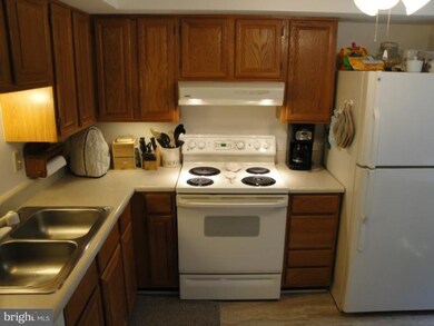 6360 Meeting House Way, Alexandria, VA 22312 - photo 3