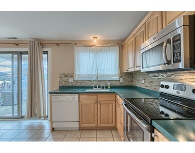 275 N End Blvd unit A5, Salisbury, MA 01952 - photo 5
