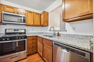 2263 Lila Way unit 63E, Columbus, OH 43235 - photo 6