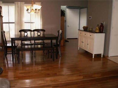 8214 Halsey St, Lenexa, KS 66215 - photo 3