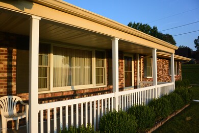 2001 Philip Rd 008