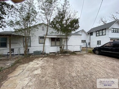 412 Gore St unit FIXER-UPPER, Pharr, TX 78505 - photo 3