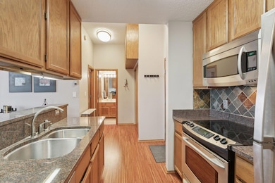 433 S 7th St unit 2308, Minneapolis, MN 55415 - photo 6
