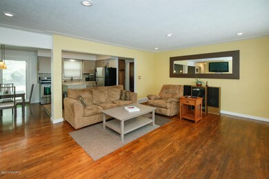 18 26th St-104
