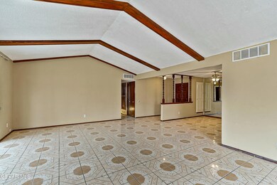 11273 Ivanhoe-7