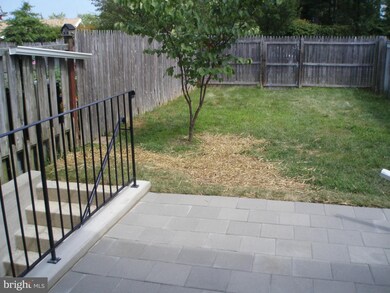 1544 Harford Square Dr, Edgewood, MD 21040 - photo 6