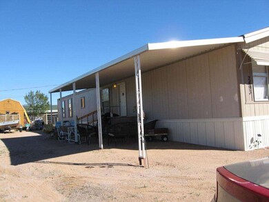 2493 W Tepee Street 003