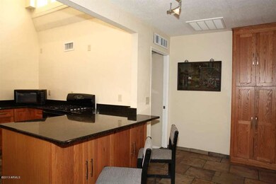 Kitchen-Bar
